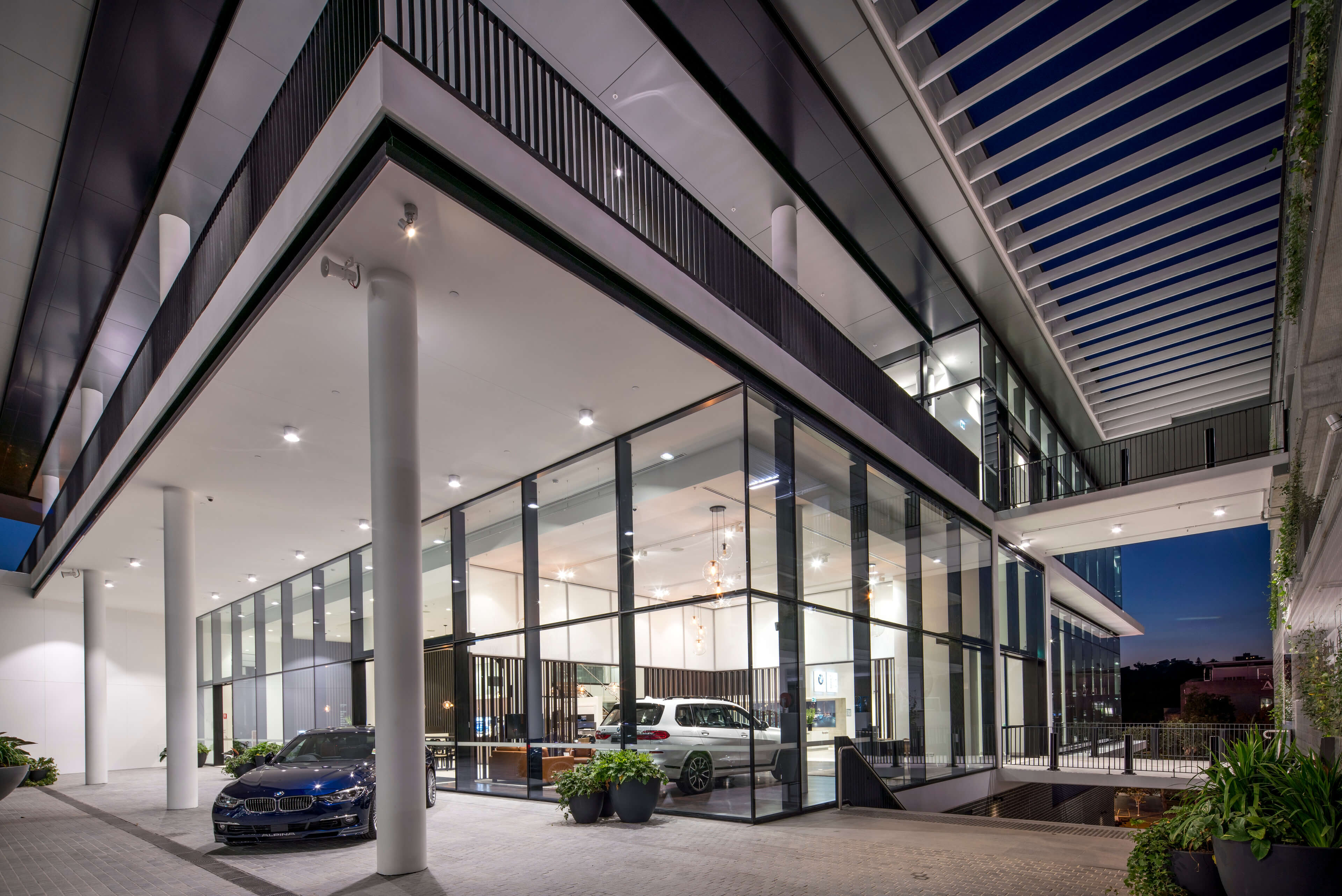 5 level 3 podium connecting the two showrooms and multi level carpark at bmw and mini redevelopment sydney taylor construction motor showrooms