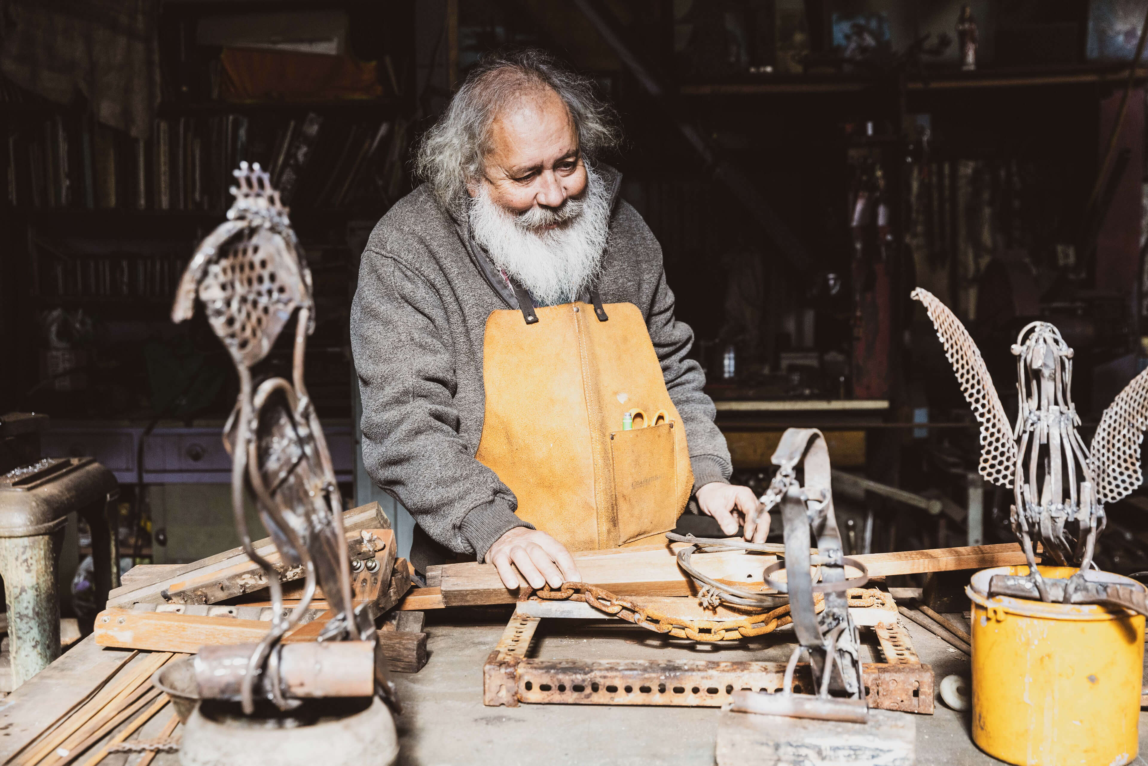 03 diversity and inclusion portrait of boomalli artist joe hurst creates animal totems at francescos forge in botany taylor construction photography