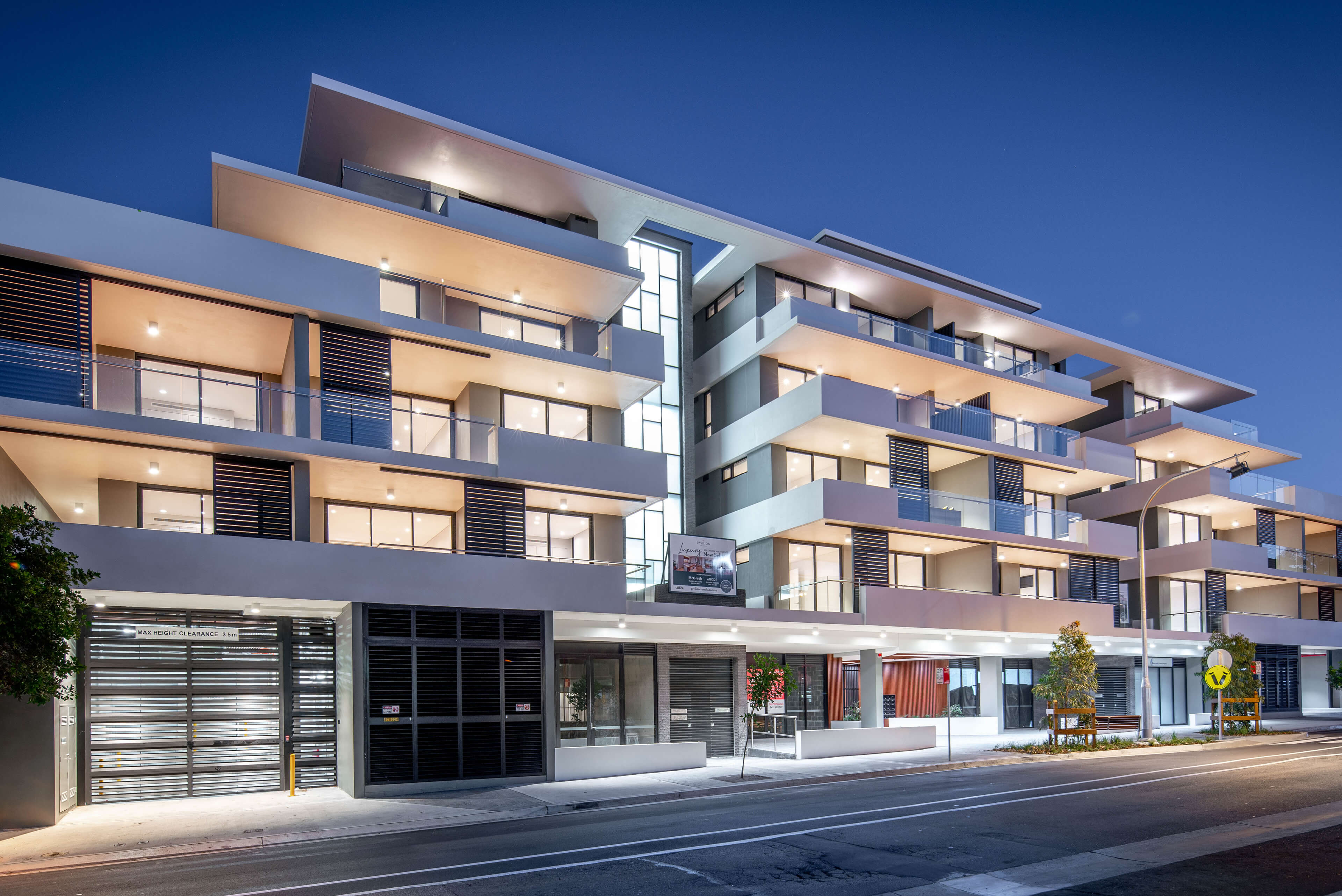14 exterior night pavilion apartments cronulla taylor construction residential