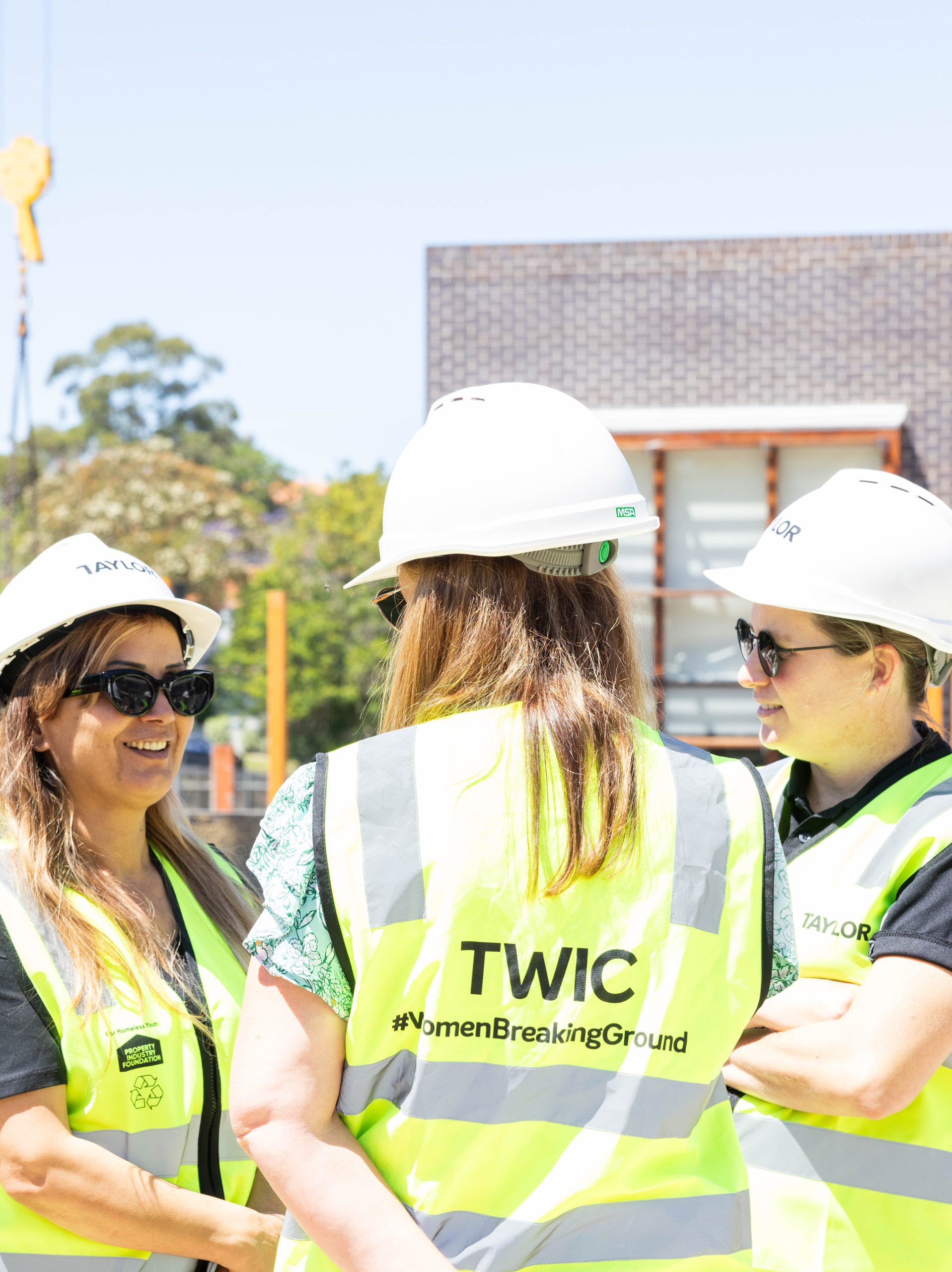 3 ladies talking university of newcastle migrant refugee women tour taylor construction education partnership diversity
