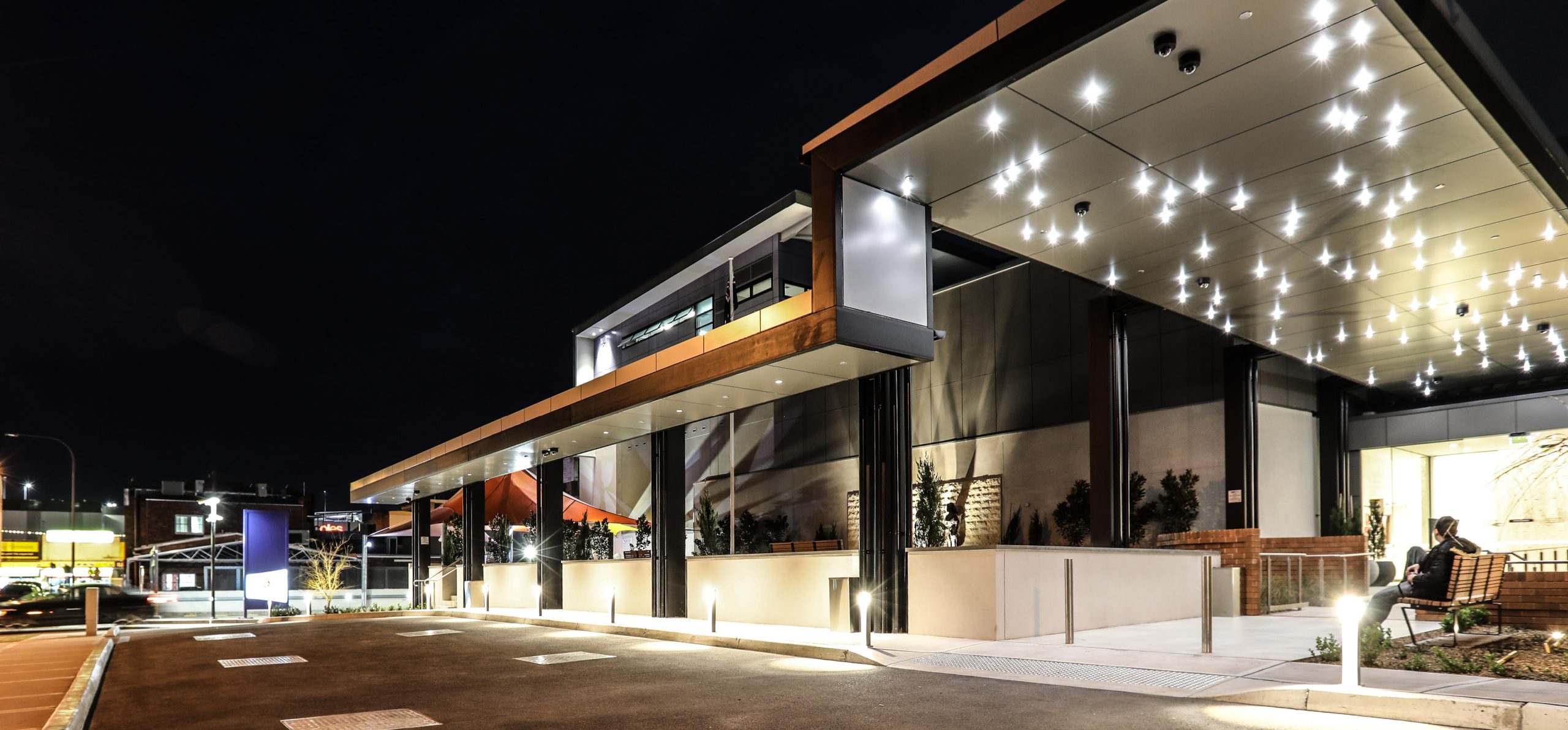2 club exterior entry merrylands rsl club taylor construction hospitality fitout